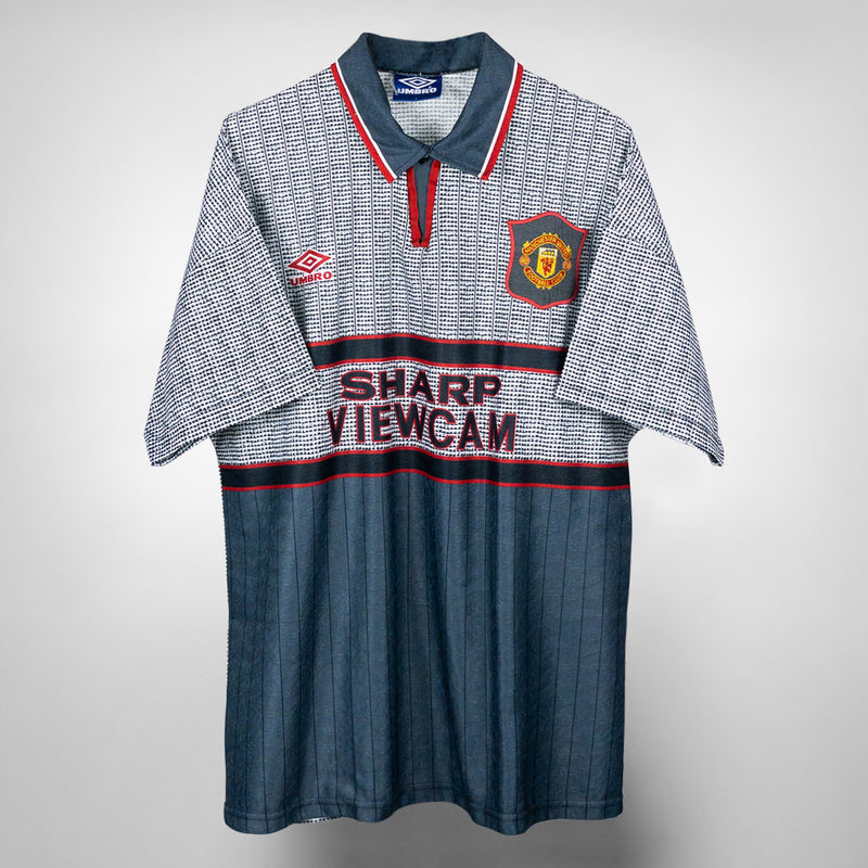 1995-1996 Manchester United Umbro Away Shirt